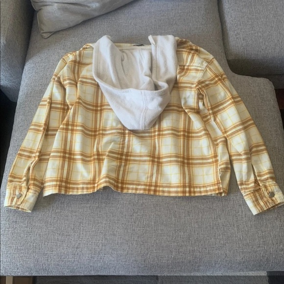 Urban Outfitters Yellow Plaid Denim Jacket - Picture 3 of 7